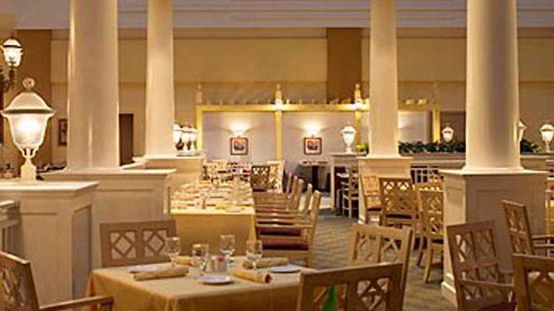 Sheraton Suites Chicago O'Hare Rosemont Restaurang bild